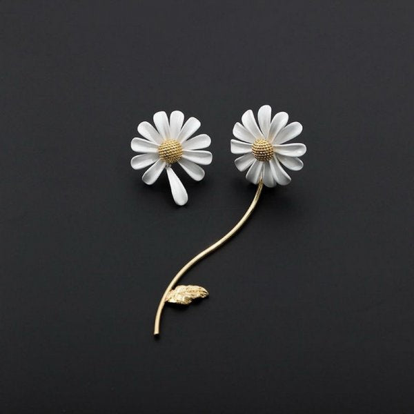 Korean Style Cute Small Daisy Flower Stud Earrings For Women Girls Sweet Statement Asymmetrical Earring Party Jewelry Gifts ShopOnlyDeal