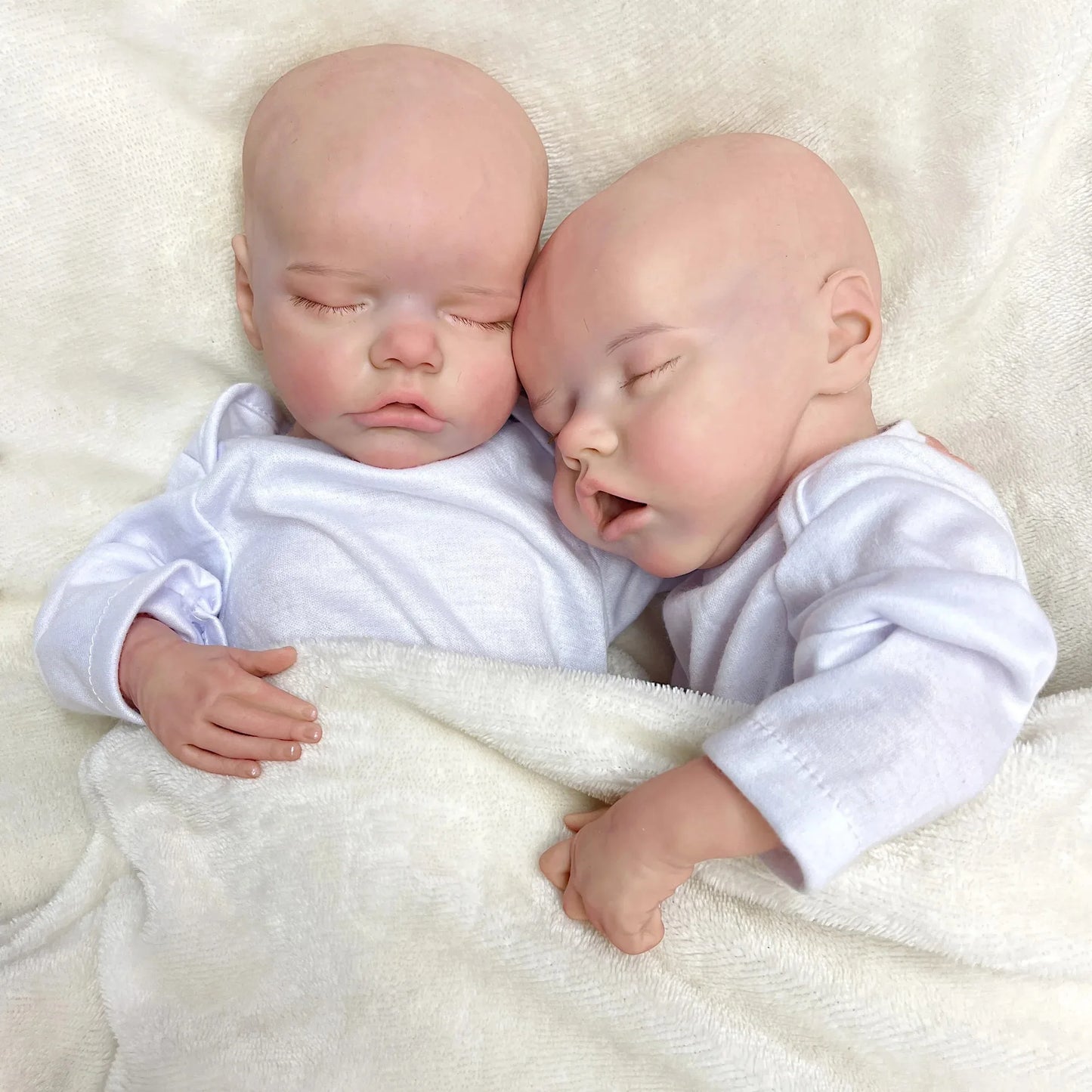 1 PC 18 Inch Twins Sister Painted Slicone Bebe Reborn Doll Girl Handmade Soft Touch Newborn Doll ShopOnlyDeal