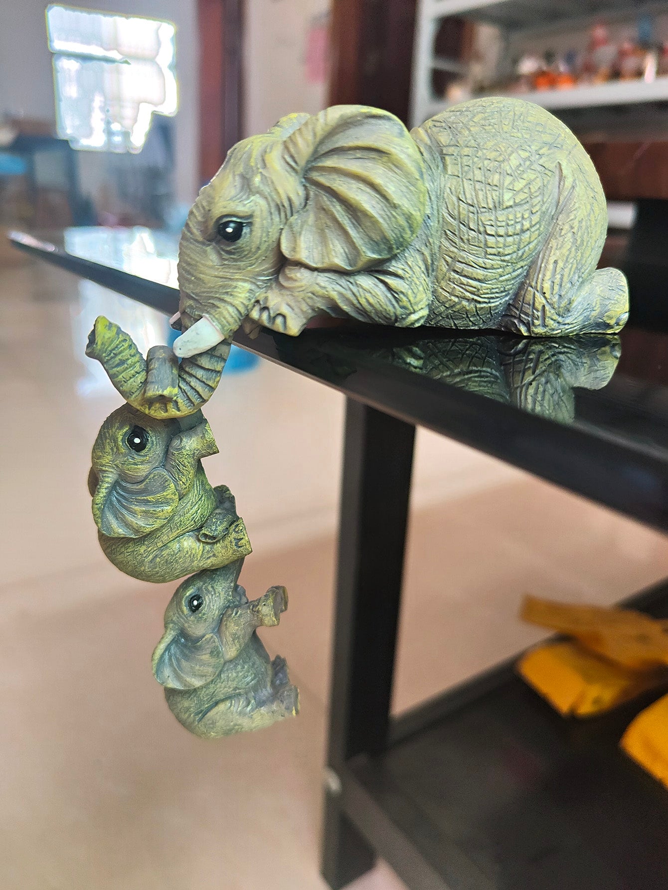 3pcs Elephant Baby Set, Old Elephant Hanging Baby Elephant, Mother Love Elephant, Polyresin Handicraft, Home Decoration ShopOnlyDeal