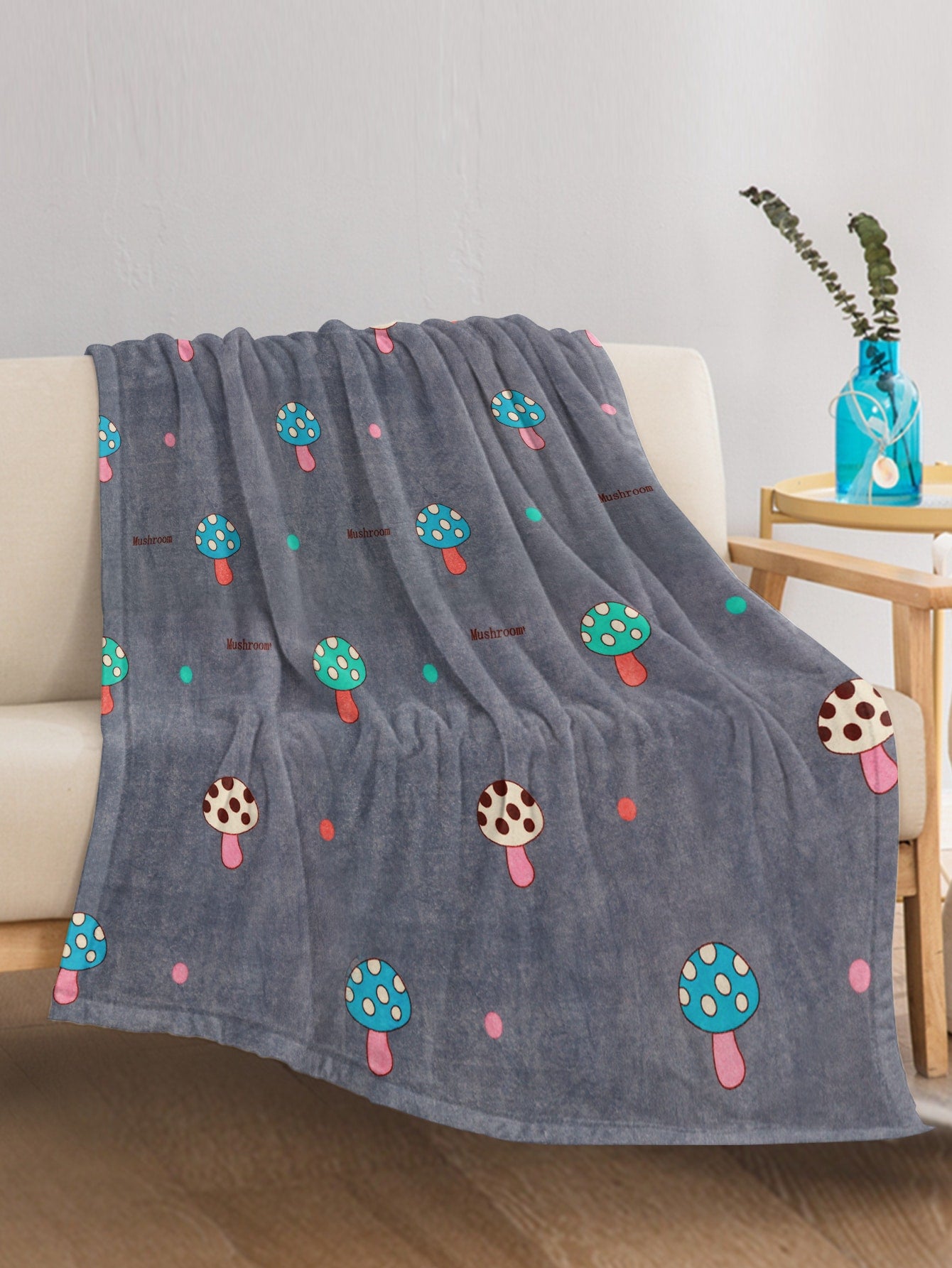 Mushroom Design Pattern Blanket, Modern Mushroom & Letter Graphic Blanket For Bed ShopOnlyDeal