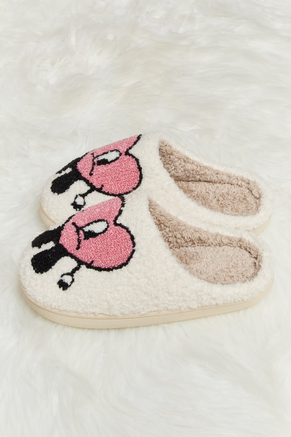 Step into Comfort and Style: Melody Love Heart Print Plush Slippers for Cozy and Chic Relaxation ShopOnlyDeal