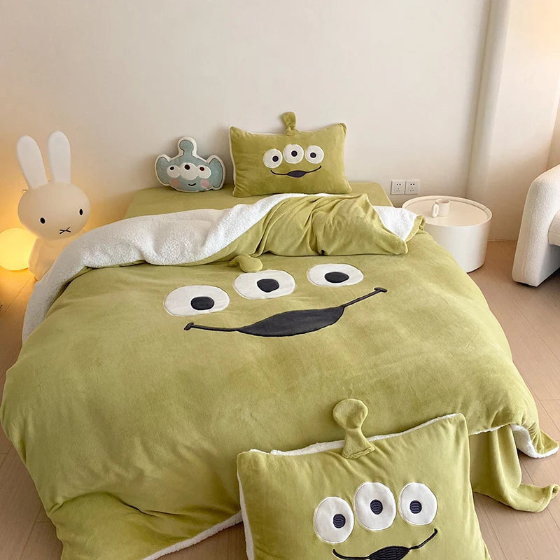 Ping Pig Bedding Cartoon Warm Winter Soft Comfortable Velvet Fleece Bedding Set Duvet Cover Linen Fitted Sheet Pillowcases ShopOnlyDeal