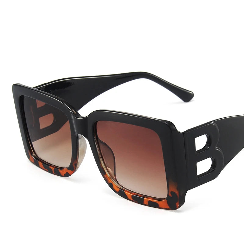 Designer Classic Black Luxury Brand Women's sunglasses Ladies Trendy Designer Square Sun Glasses Retro B-Decorative Shades Eyewear UV400 ShopOnlyDeal