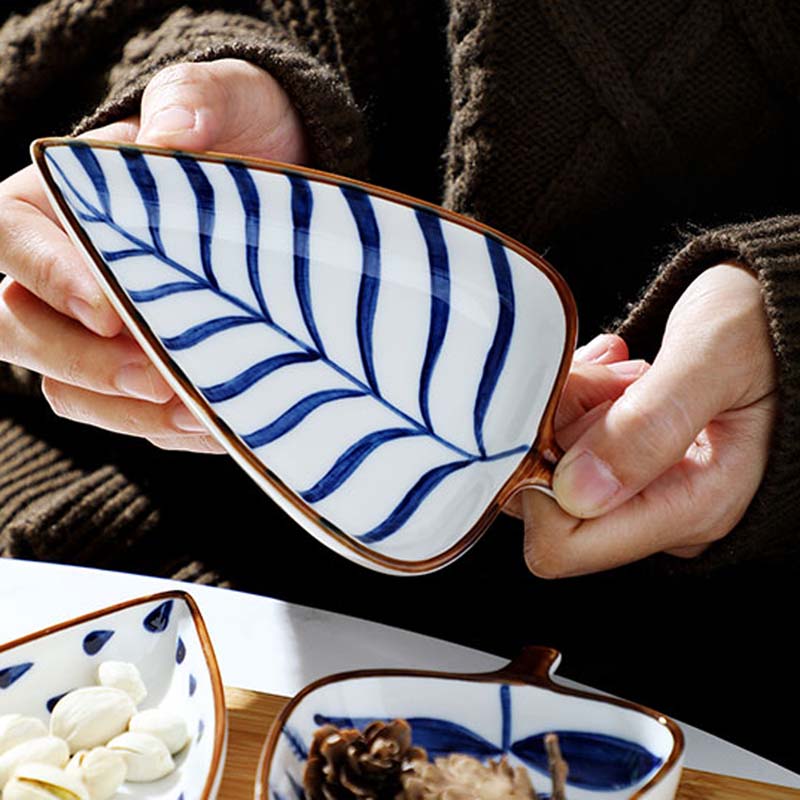 Japanese Seasoning Bowl Leaf Shape Ceramic Multipurpose Small Plates Appetizers Snack Dish Sauce Kitchen Dishes Sushi Cake Tray ShopOnlyDeal