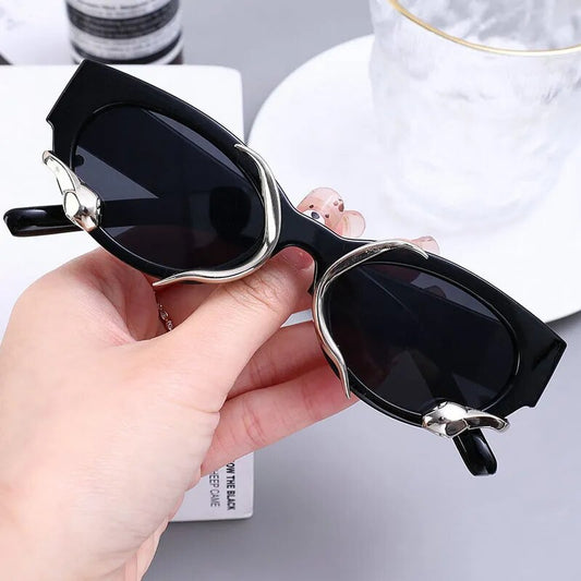 Y2k Sunglasses with Snakes New 2023 Fashion Vintage Oval Women Shades Eyewear Retro Luxury Brand Design UV400 Sun Glasses ShopOnlyDeal