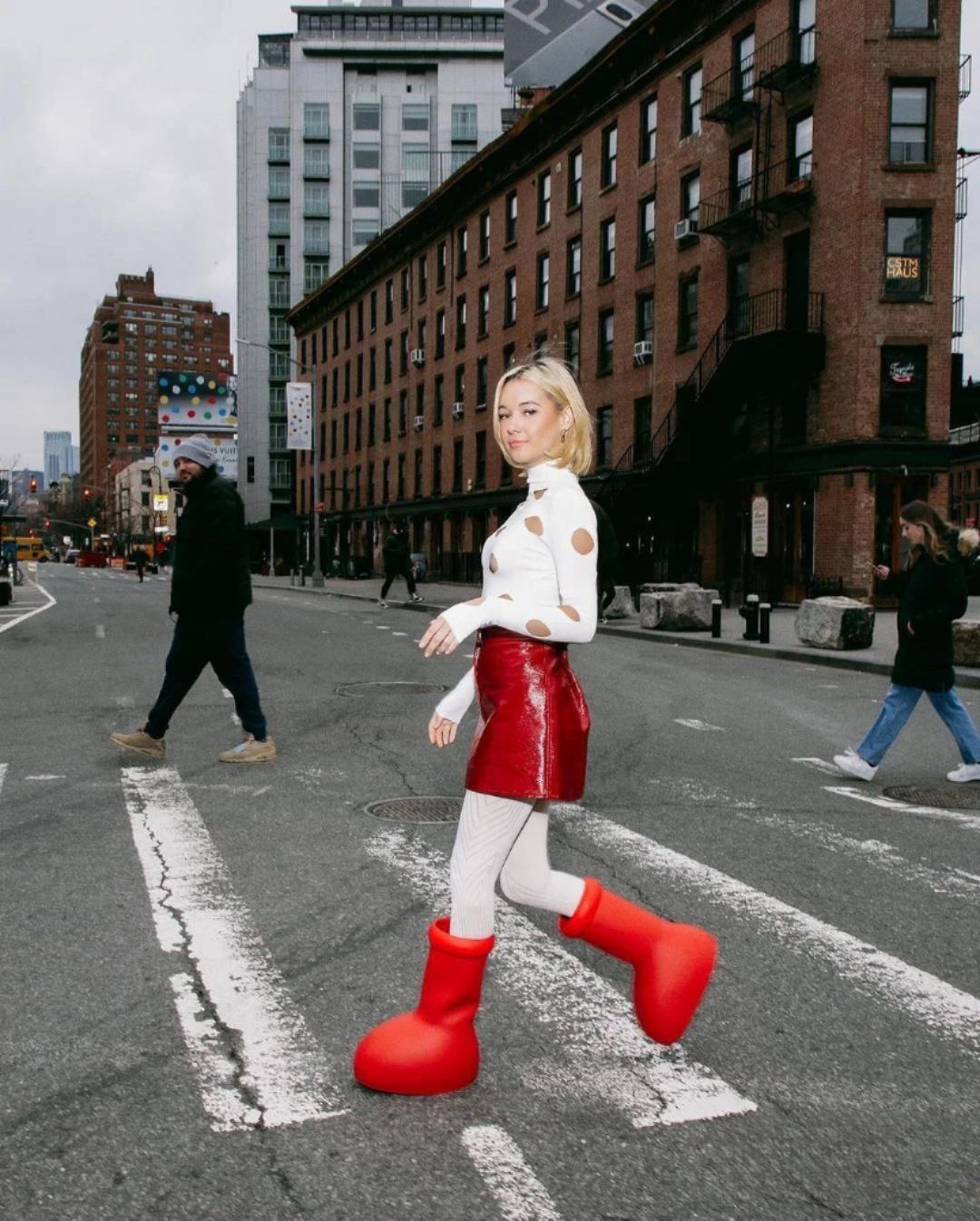 Big Red Boots 2023 Trend Big Toe Platform Rain Boots Woman Spring 2023 New In Round Toe Slip-On Mid-Alf Boot Female Fashion Luxury Shoes for Women Astroboy Uptrends